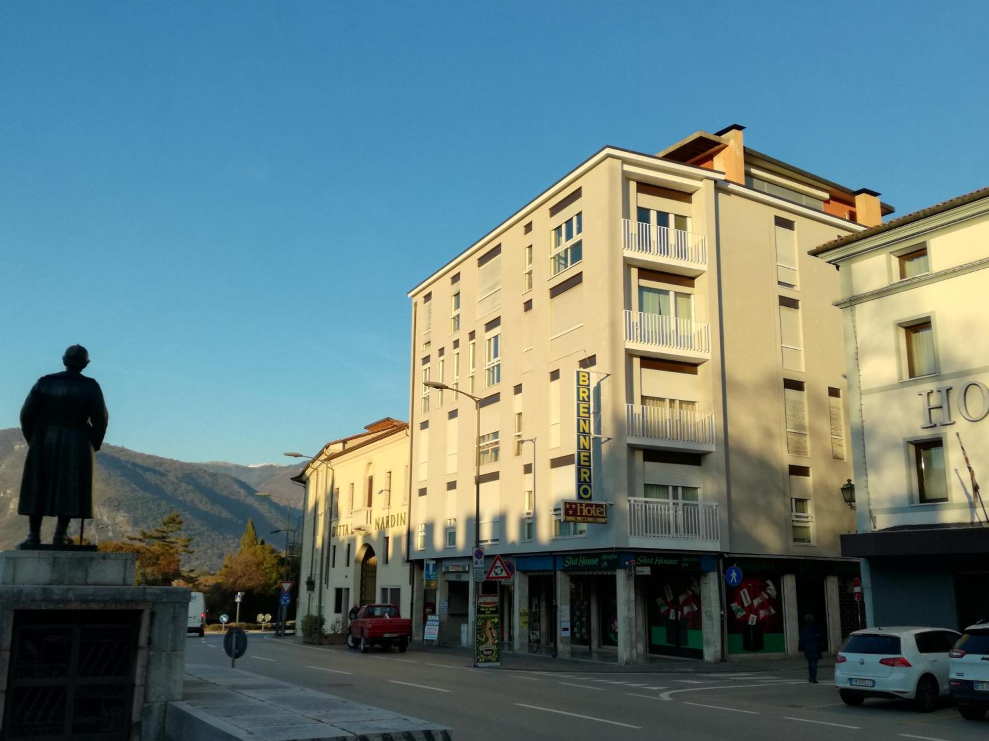 Hotel Brennero 3*